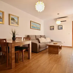 Confortable Junto Al Mercado Apartamento